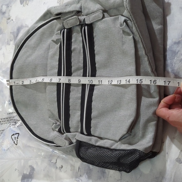 Grey zip-up backpack school bag - Picture 9 of 11